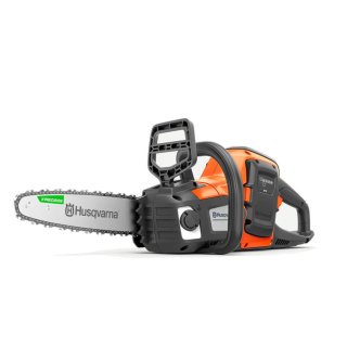Motosega Husqvarna 215i con Batteria 40-B70 e Caricabatterie 40-C80